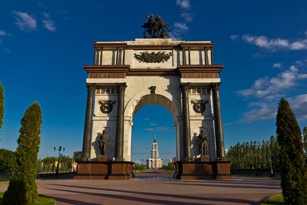 Курская Триумфальная арка - символ Великой Победы 