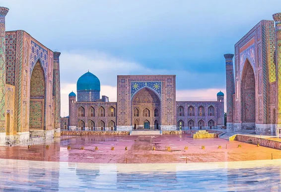 Площадь Регистан — уникальный комплекс привлекающий туристов со всего мира