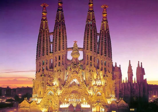 Визитная карточка Барселоны – Храм Святого Семейства