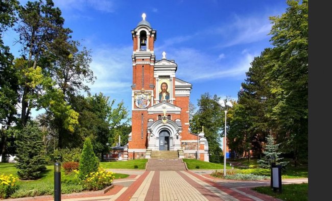 Усыпальница Святополк-Мирских – Мирский замок в Беларуси