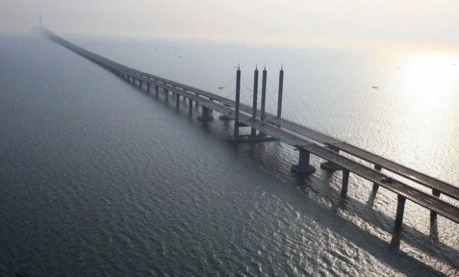 5 самых уникальных мостов в мире