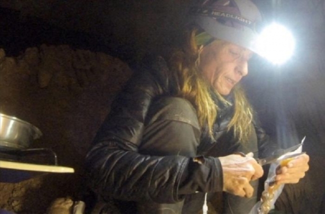 Испанка 500 дней жила в пещере на глубине 70 метров